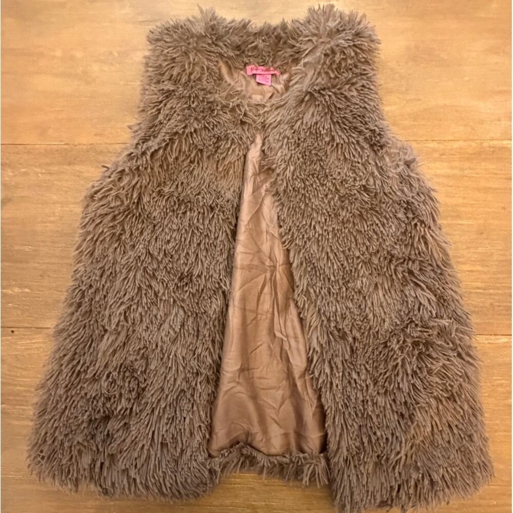 Betsey Johnson Faux Fur Shaggy Vest Brown Taupe Size Medium Boho Y2K